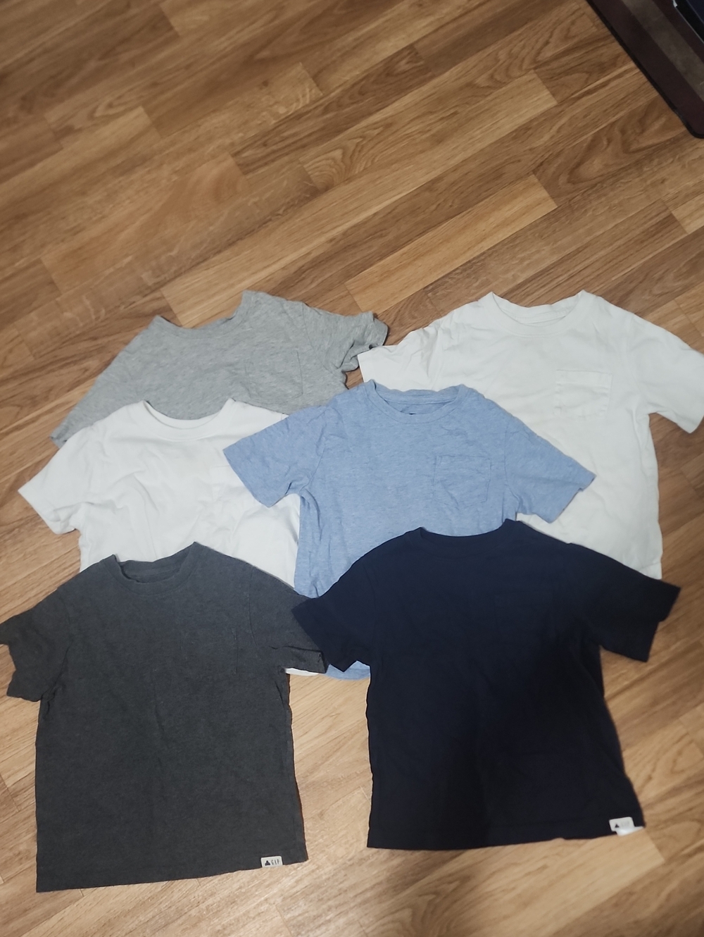 GAP Kids Short Sleeve PocketTee Set - White(2), Blue, Light Gray, Gray, Navy(6)